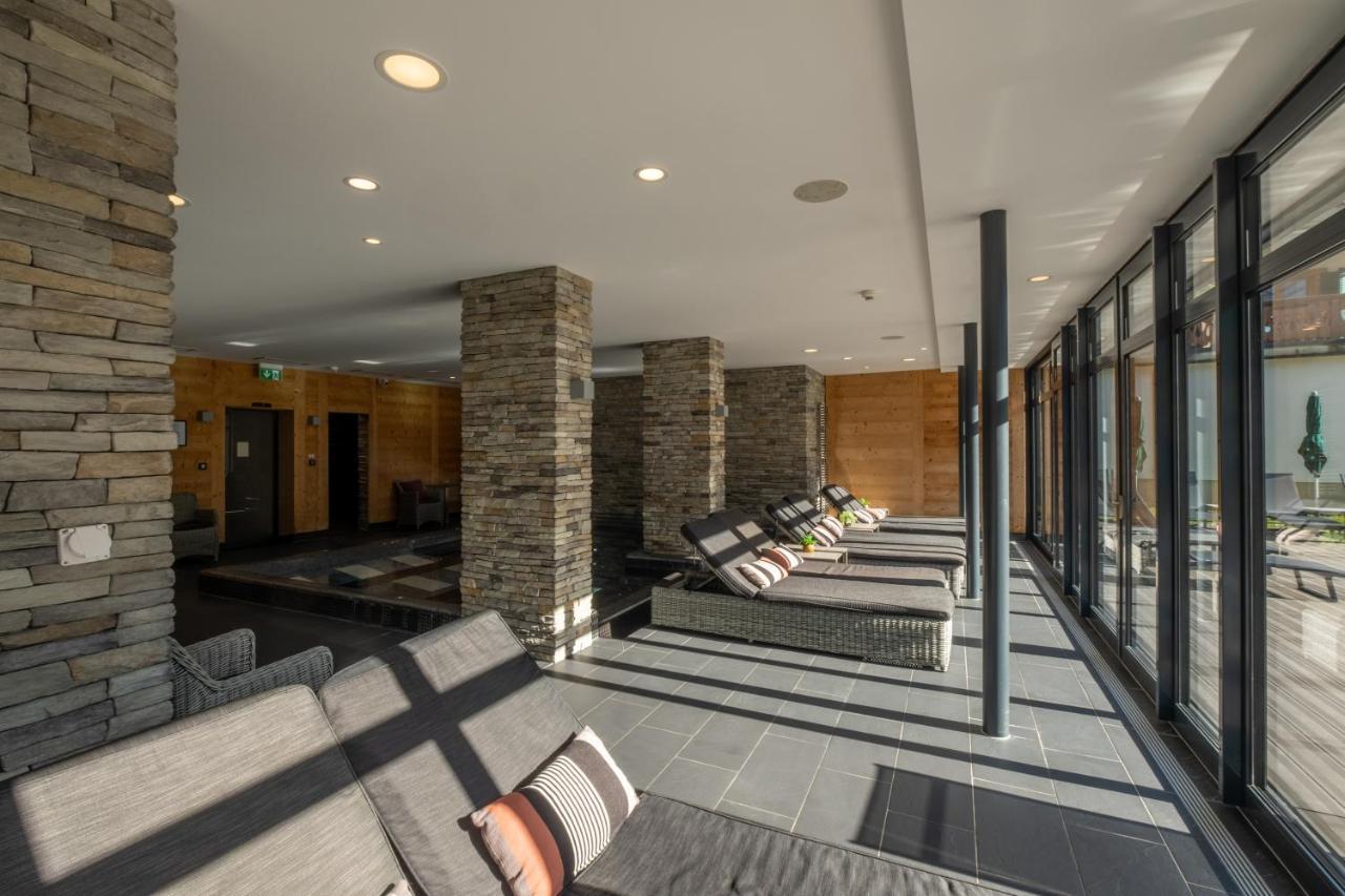 Hotel National Resort & Spa Champéry Exteriör bild