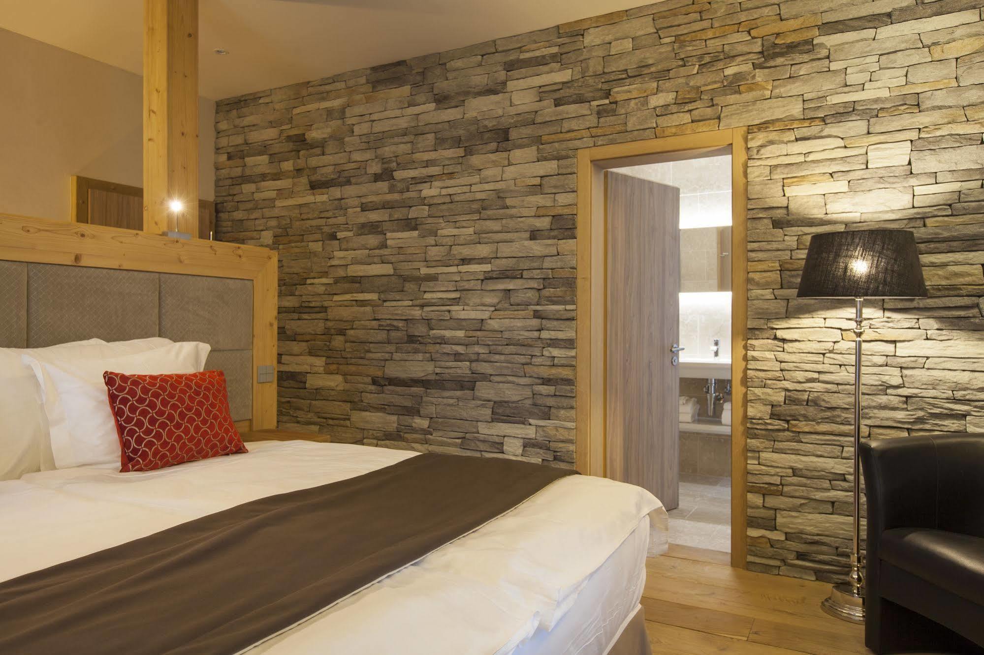Hotel National Resort & Spa Champéry Exteriör bild