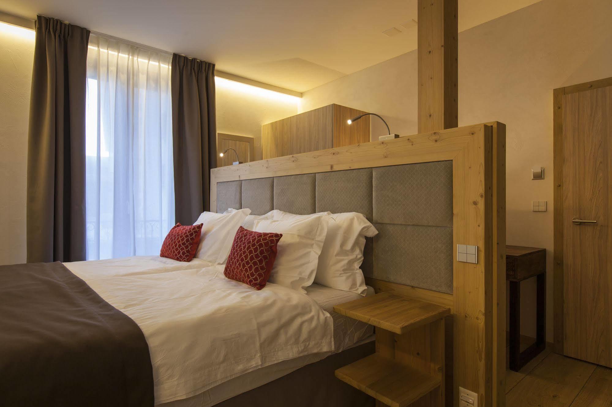 Hotel National Resort & Spa Champéry Exteriör bild